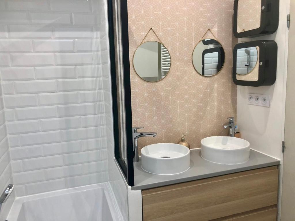 Appartement Sur Les Toits, Tres Jolie Vue Provence Gréoux-les-Bains Екстериор снимка
