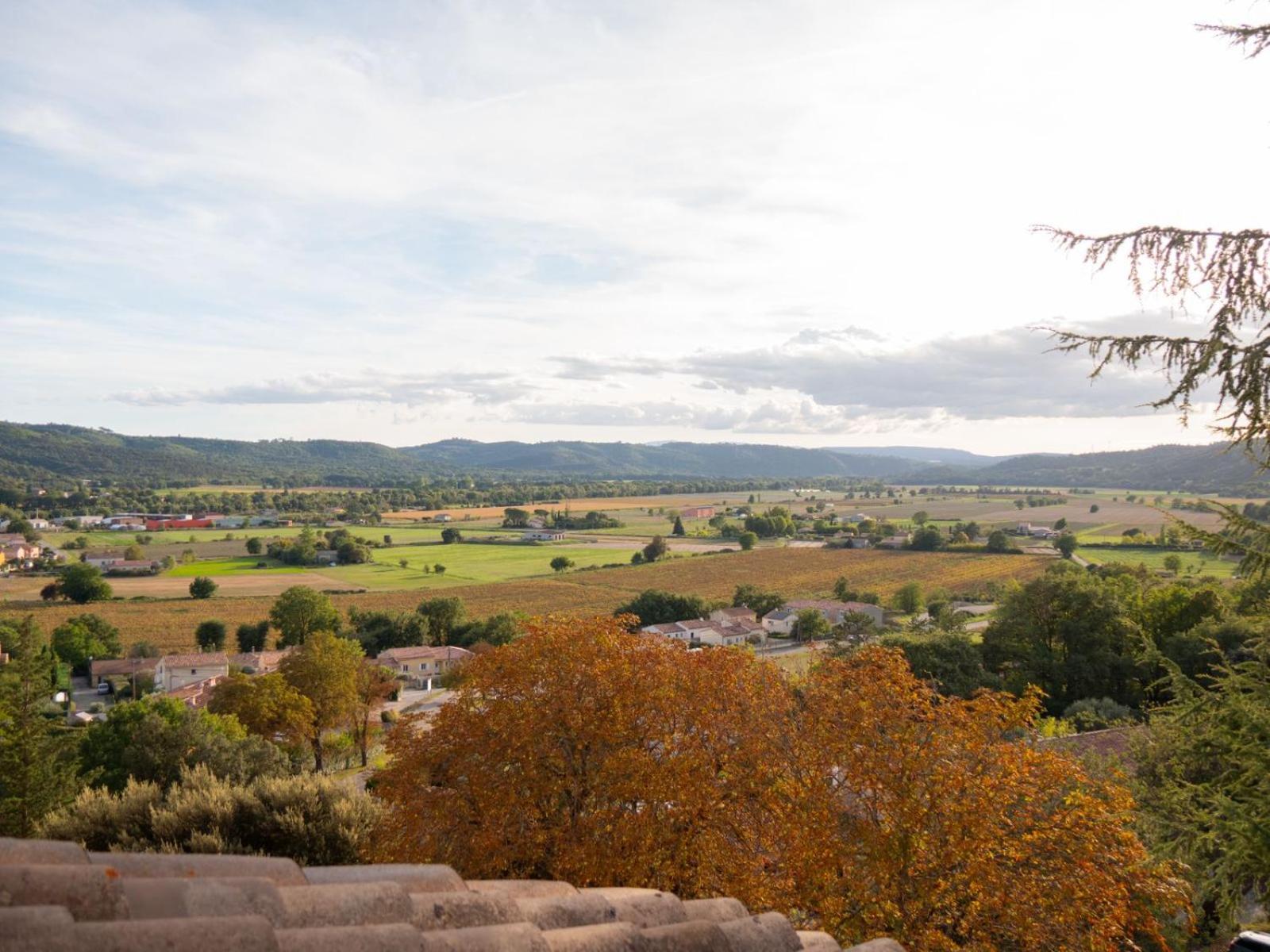 Appartement Sur Les Toits, Tres Jolie Vue Provence Gréoux-les-Bains Екстериор снимка